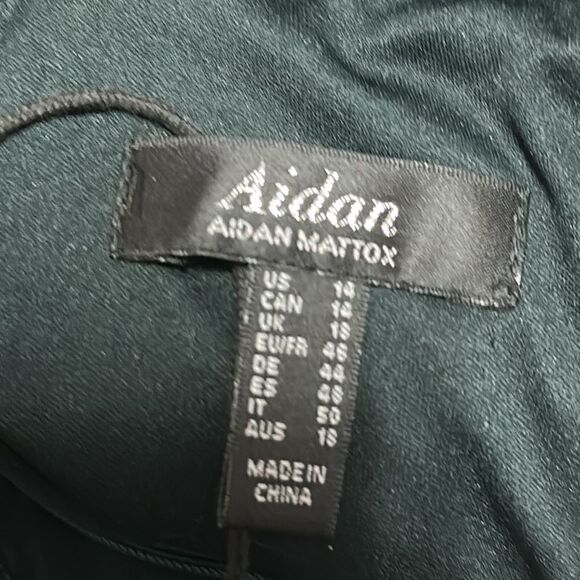 Aidan Mattox Green Velvet Halter Neck Short Plunging Neck Dress - Picture 10 of 11